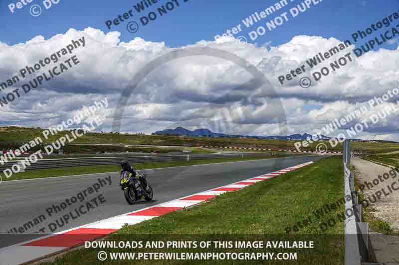 cadwell no limits trackday;cadwell park;cadwell park photographs;cadwell trackday photographs;enduro digital images;event digital images;eventdigitalimages;navarra;no limits trackdays;peter wileman photography;racing digital images;trackday digital images;trackday photos